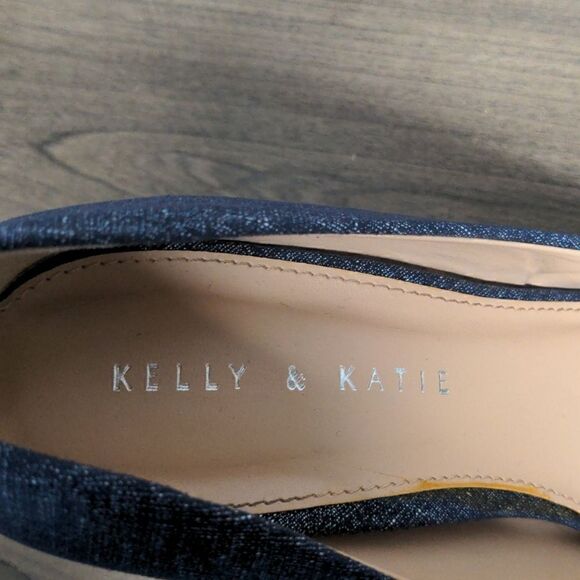 Kelly & Katie Larissa Heels - Picture 5 of 7